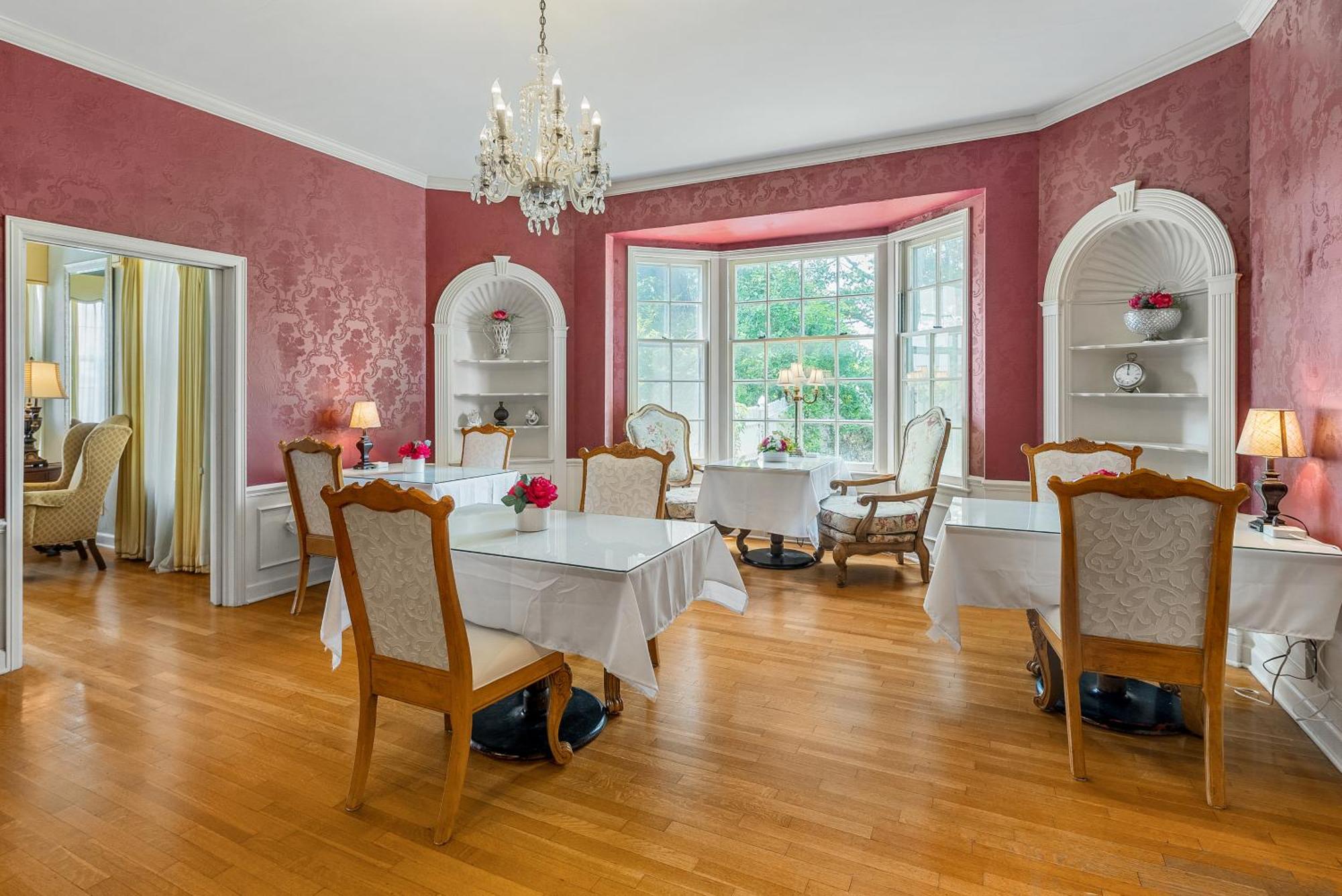 Beland Mansion-Treasured Mist Suite! Fort Smith Exteriör bild